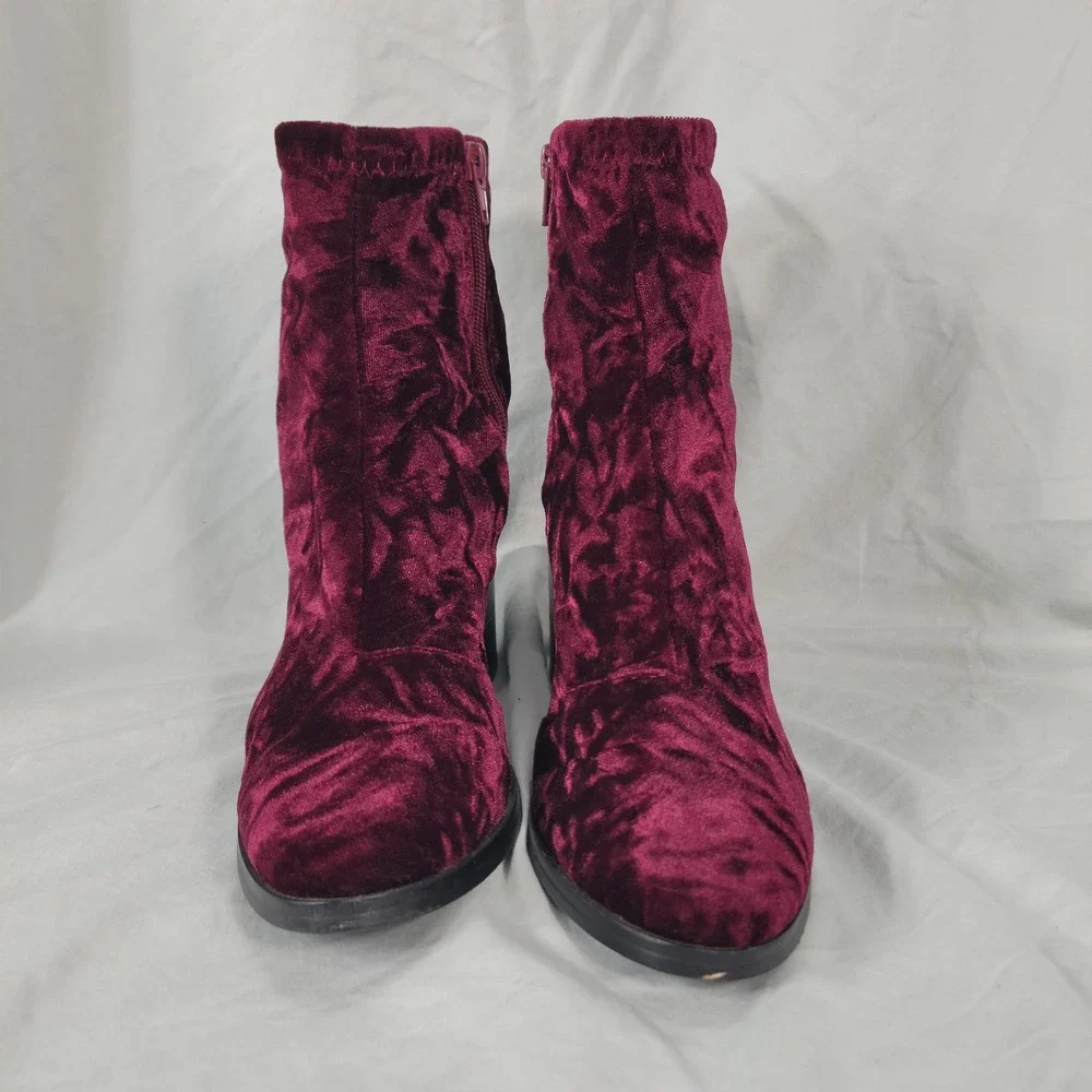 Steve Madden Pressly Boots 7.5 Burgundy Crushed Velvet Whimsigoth Fairy Grunge
